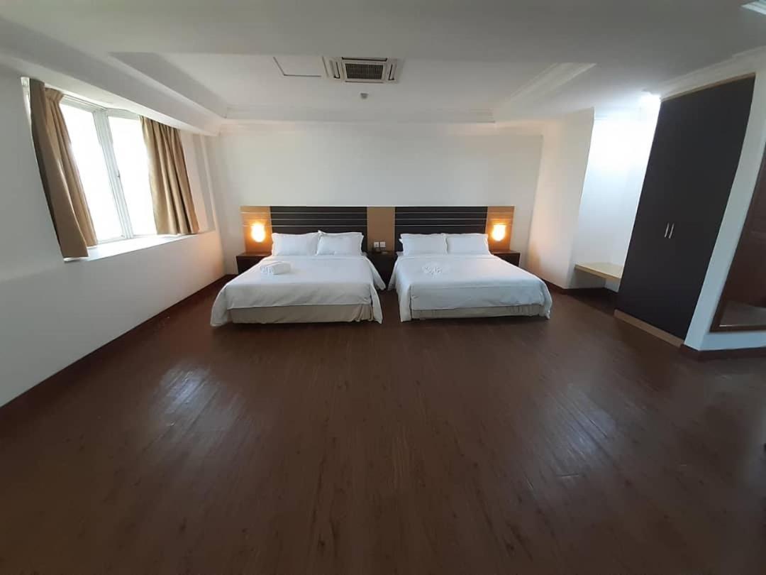 Sara Hotel Лабуан Экстерьер фото